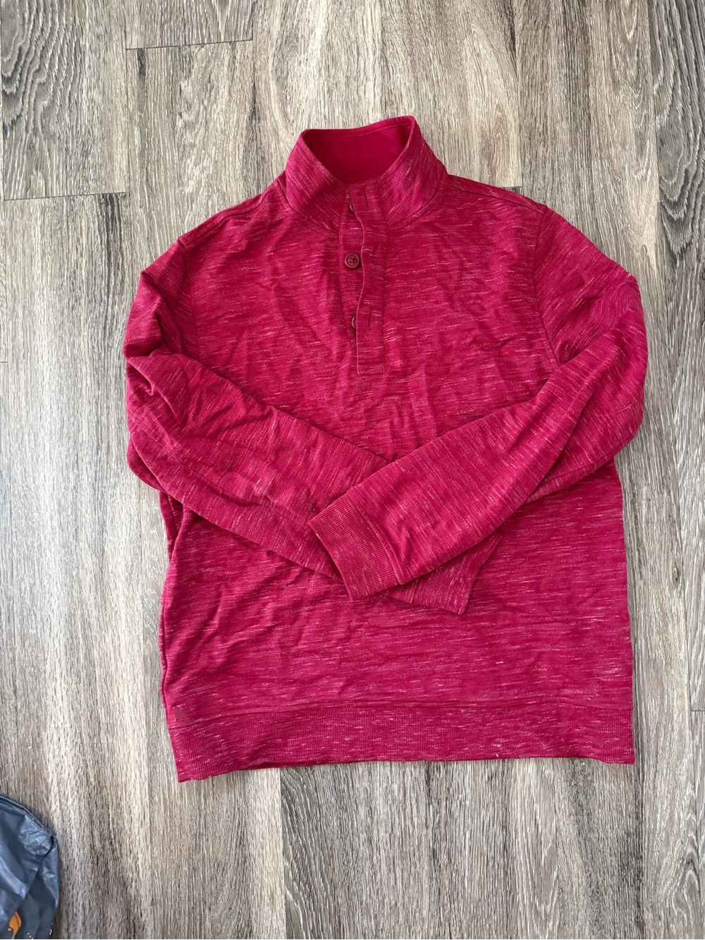 UNTUCKit Men's Heathered Crimson Shirt